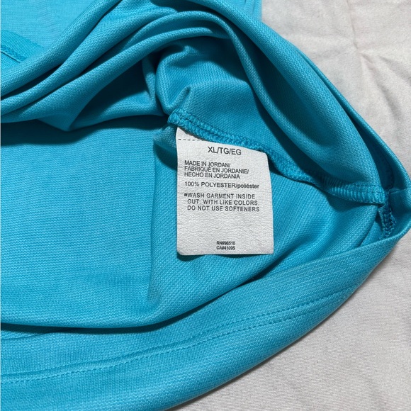 Under Armour Women's Blue Tank Top - XL - Picture 6 of 9